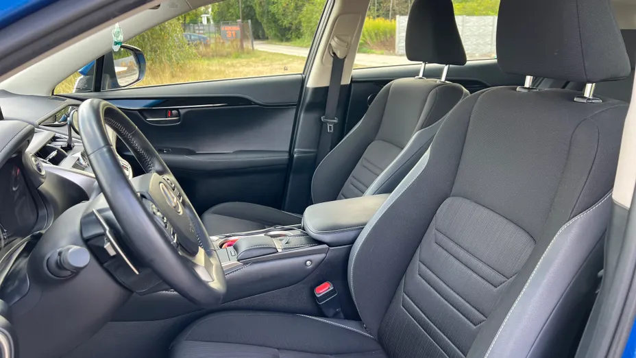 LEXUS NX NX 300h Elegance AWD