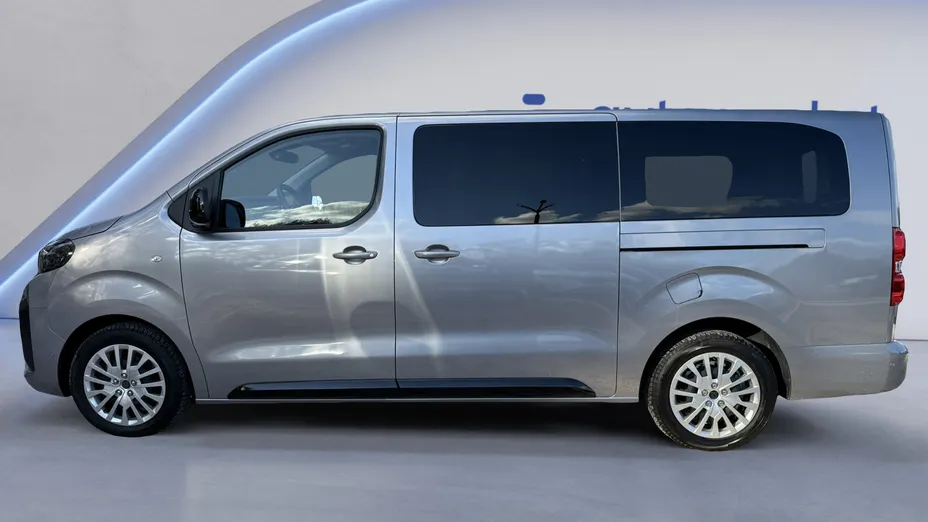 PEUGEOT Traveller Traveller 2.0 BlueHDi Long Business EAT8