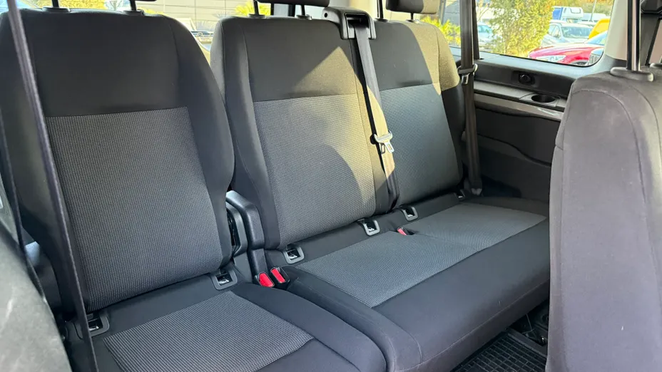 PEUGEOT Traveller Traveller 2.0 BlueHDi Long Business EAT8