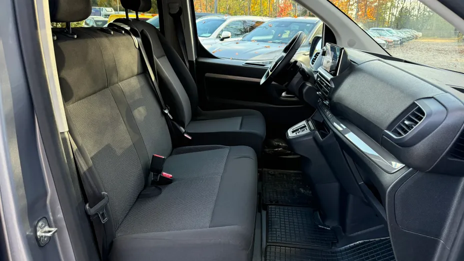 PEUGEOT Traveller Traveller 2.0 BlueHDi Long Business EAT8