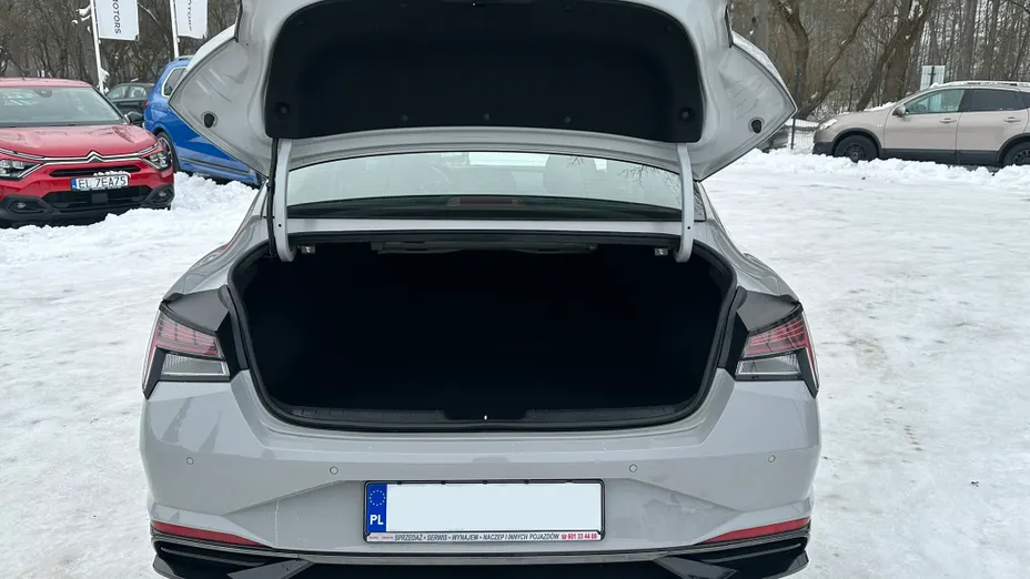 HYUNDAI Elantra Elantra 1.6 Smart