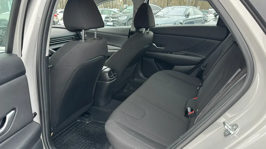 HYUNDAI Elantra Elantra 1.6 Smart