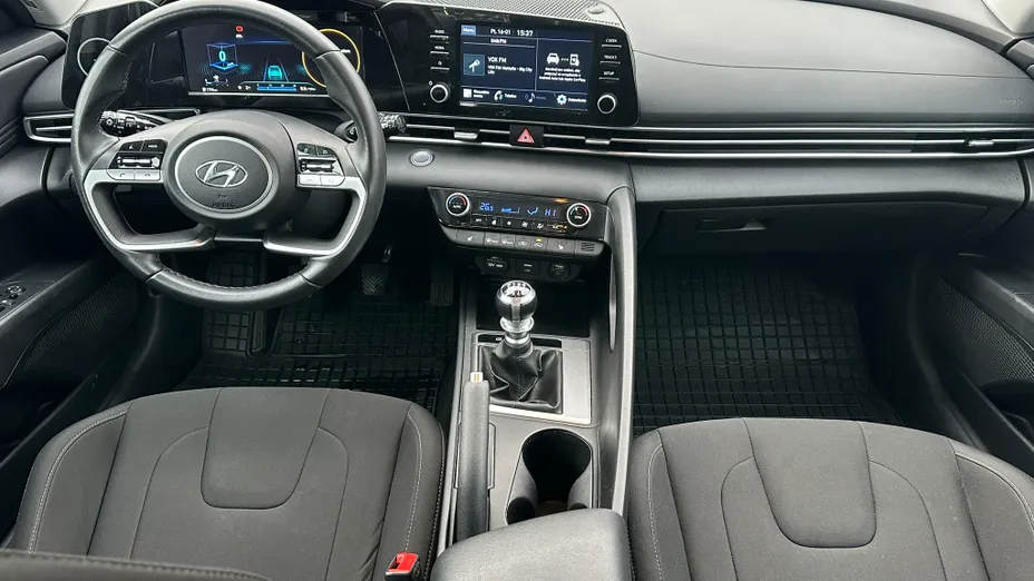 HYUNDAI Elantra Elantra 1.6 Smart