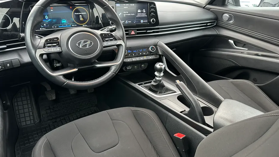 HYUNDAI Elantra Elantra 1.6 Smart