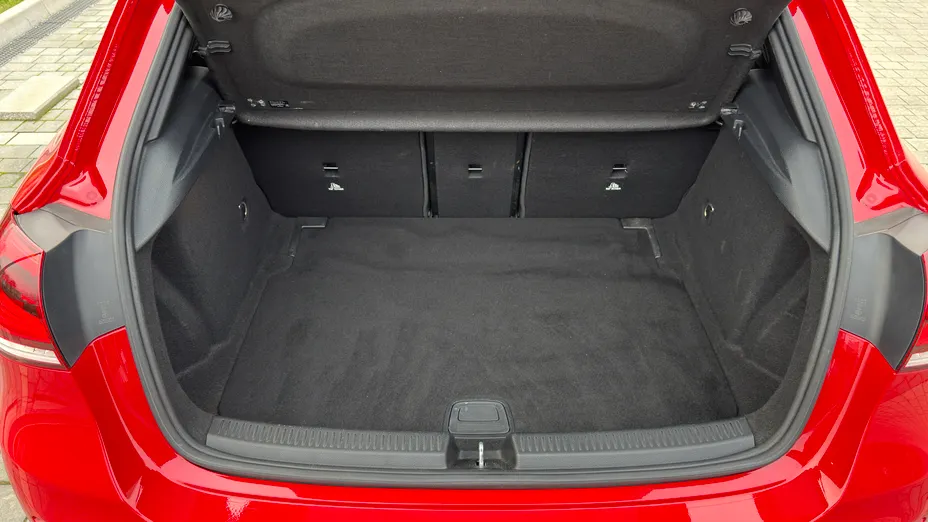 MERCEDES-BENZ A Klasa A 200 Style 7G-DCT