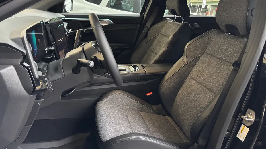 RENAULT Rafale Rafale 1.2 E-Tech Full Hybrid 200 Techno MMT