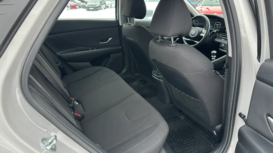 HYUNDAI Elantra Elantra 1.6 Smart