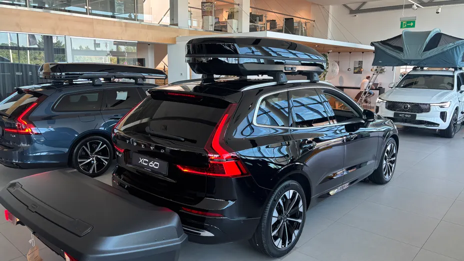 VOLVO XC60 XC60 T6 Plug-In Hybrid AWD Ultra Bright aut Nowy
