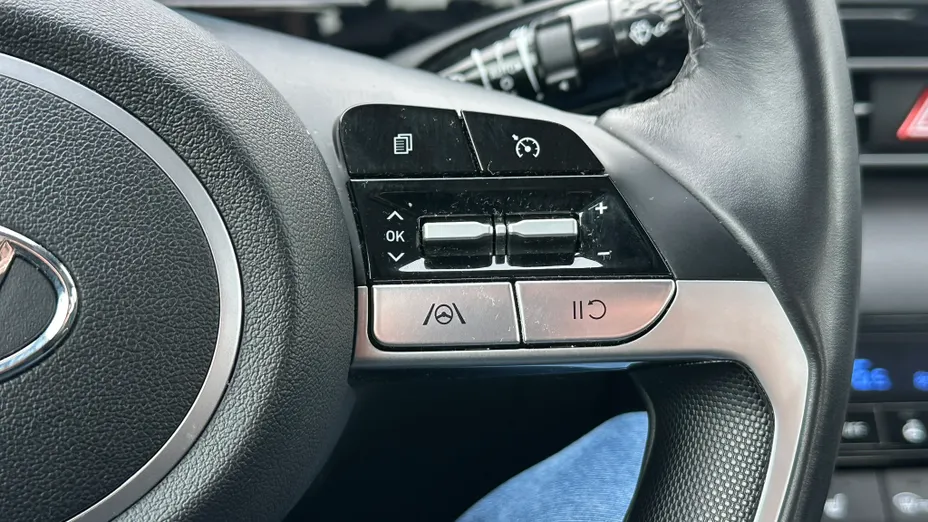 HYUNDAI Elantra Elantra 1.6 Smart