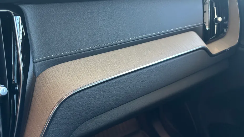 VOLVO XC60 XC60 T6 Plug-In Hybrid AWD Ultra Bright aut Nowy