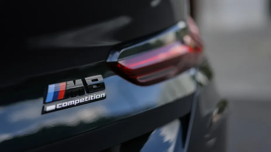 BMW Seria 8 M8 Competition