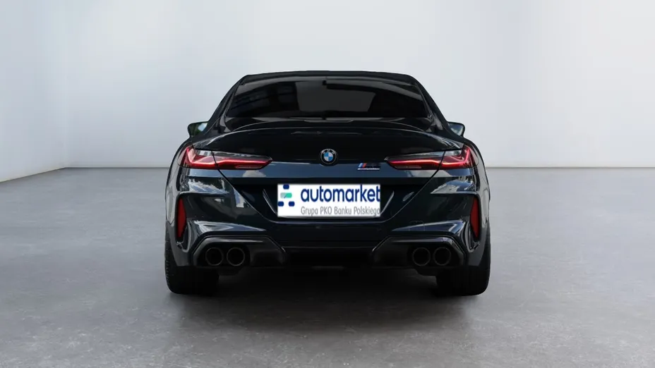 BMW Seria 8 M8 Competition