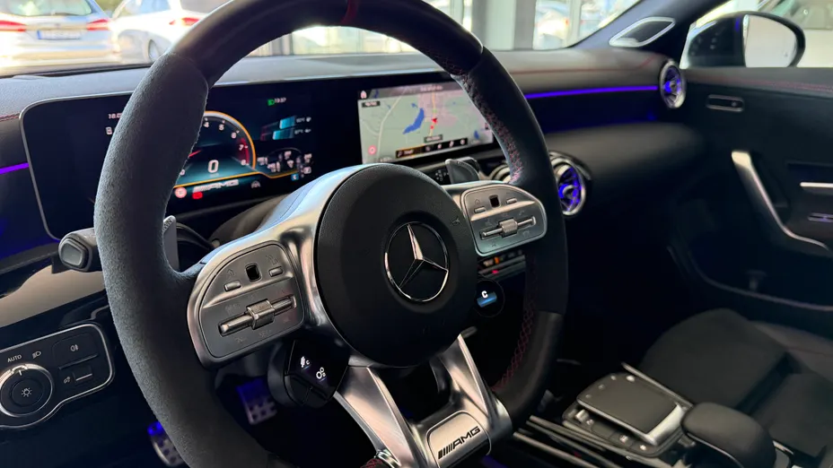 MERCEDES-BENZ CLA AMG CLA 35 4-Matic 7G-DCT