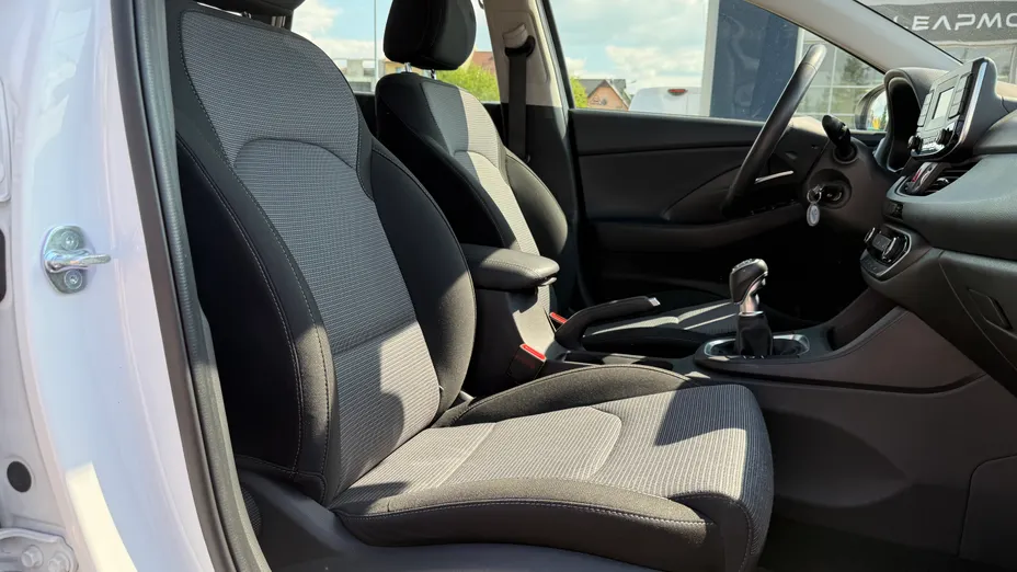 HYUNDAI i30 i30 1.5 T-GDI 48V Modern