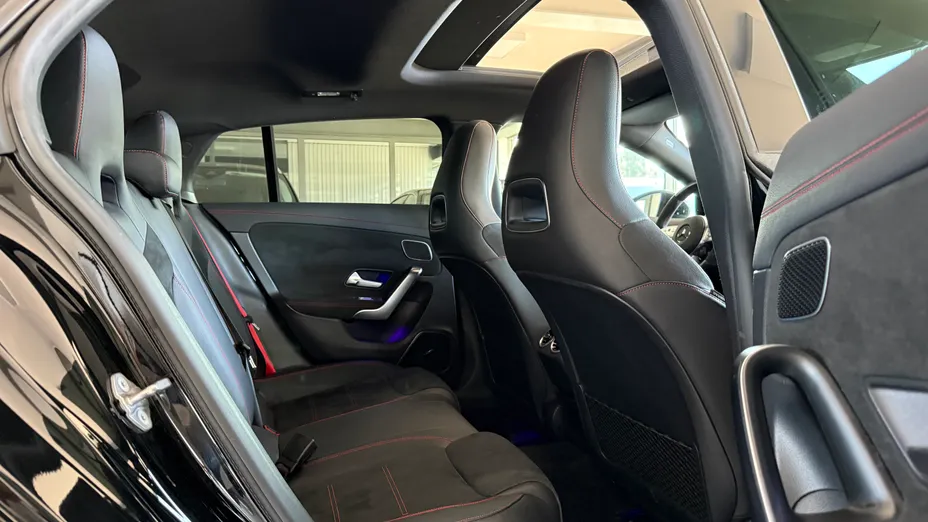 MERCEDES-BENZ CLA AMG CLA 35 4-Matic 7G-DCT