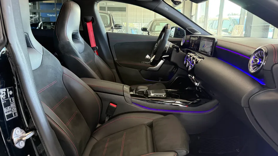 MERCEDES-BENZ CLA AMG CLA 35 4-Matic 7G-DCT