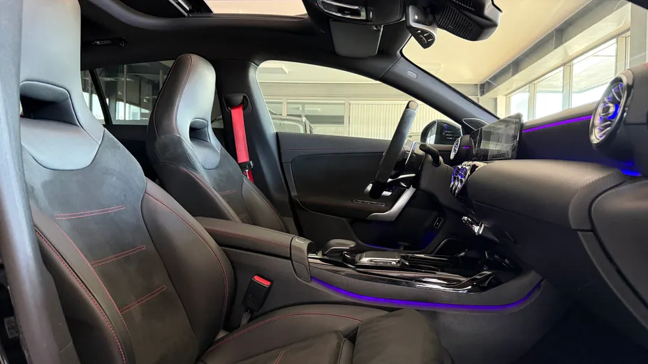 MERCEDES-BENZ CLA AMG CLA 35 4-Matic 7G-DCT