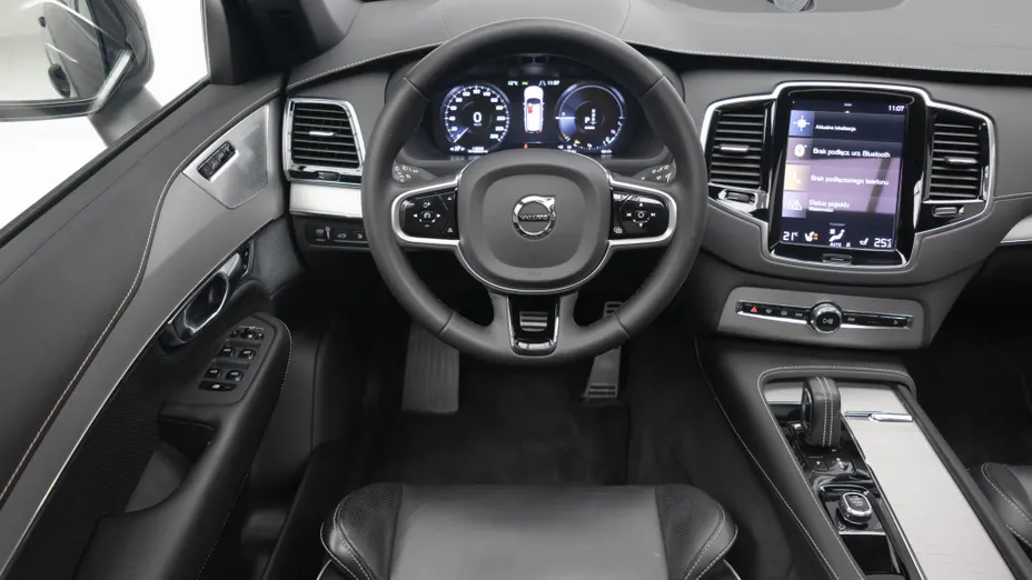 VOLVO XC90 XC90 T8 AWD Plug-In Hybrid R-Design 7os aut