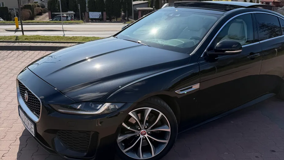 JAGUAR XE XE 2.0 D180 R-Dynamic S aut