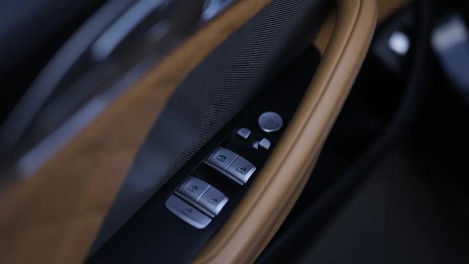 BMW Seria 8 M8 Competition