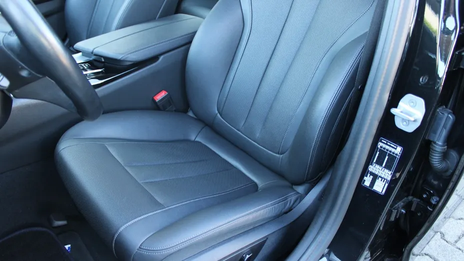 BMW Seria 5 520d mHEV sport-aut