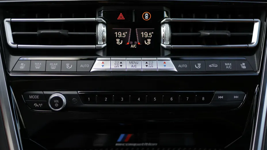 BMW Seria 8 M8 Competition