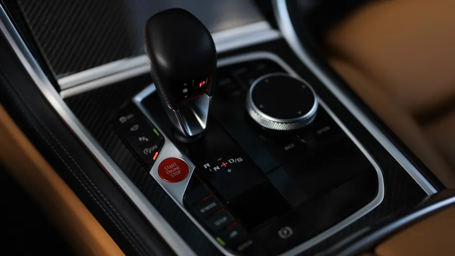 BMW Seria 8 M8 Competition