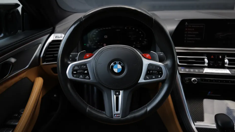 BMW Seria 8 M8 Competition