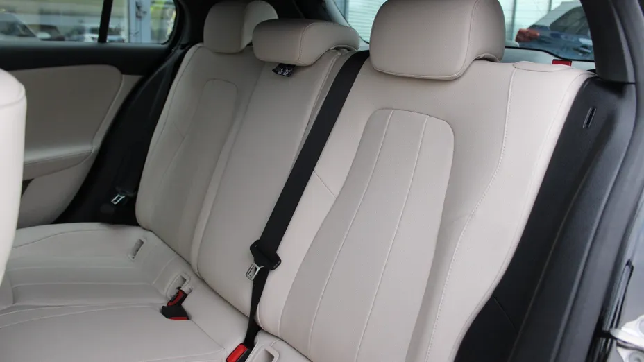 MERCEDES-BENZ A Klasa A 220 d Progressive 8G-DCT