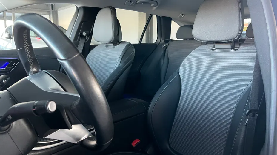 MERCEDES-BENZ C Klasa C 220 d 4MATIC 9G-TRONIC