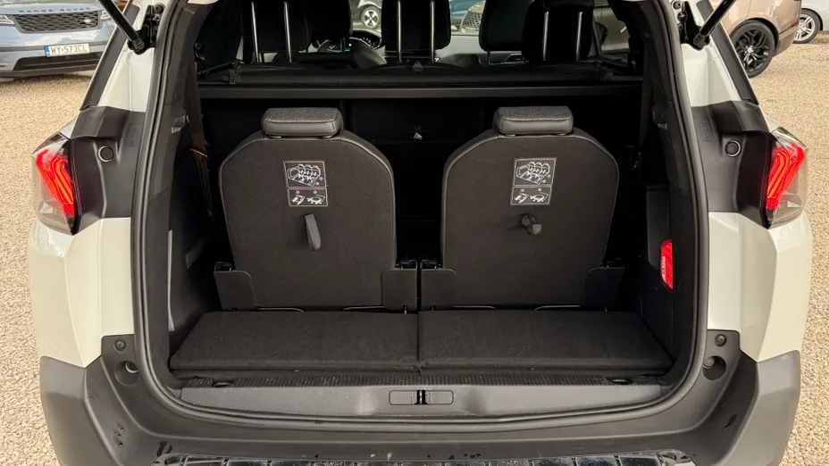 PEUGEOT 5008 5008 1.2 PureTech Allure Pack S&S EAT8