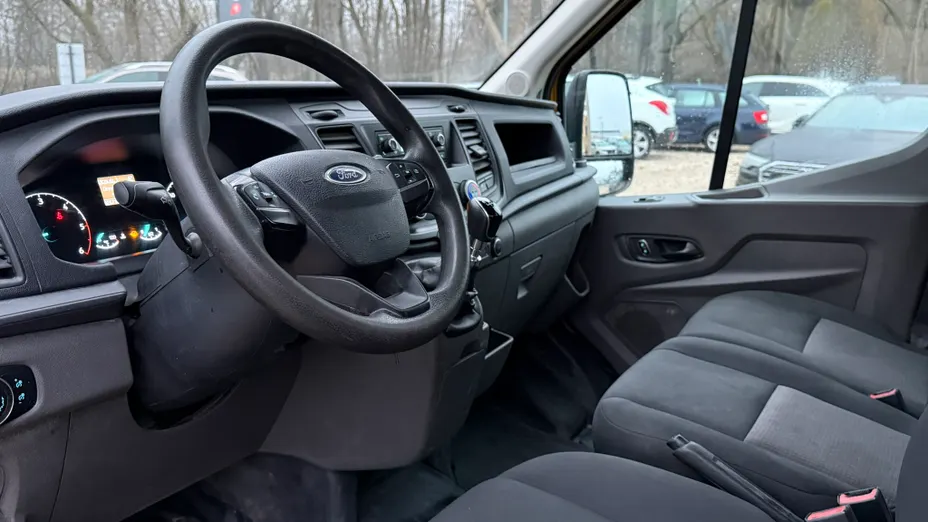 FORD Transit Custom Transit Custom 300 L2H1 Limited (bryg.)