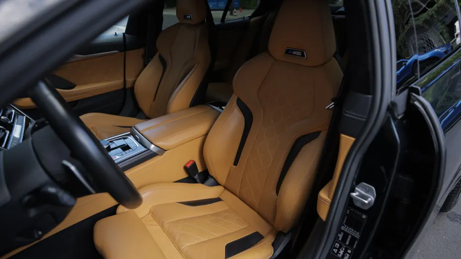 BMW Seria 8 M8 Competition