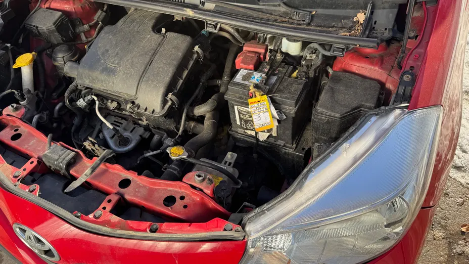 TOYOTA Yaris Yaris 1.0 Active