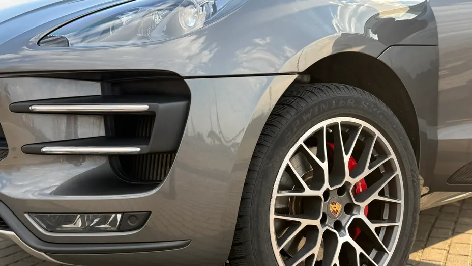 PORSCHE Macan Macan Turbo