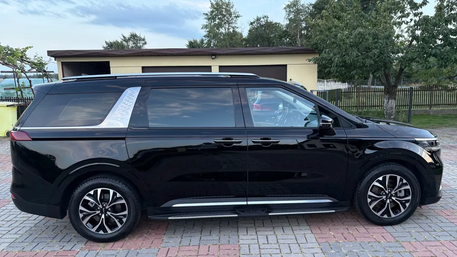 KIA Carnival Carnival 2.2 CRDi Freedom aut
