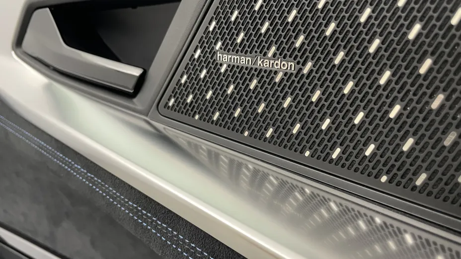 RENAULT Austral Austral 1.3 TCe mHEV Iconic esprit Alpine aut