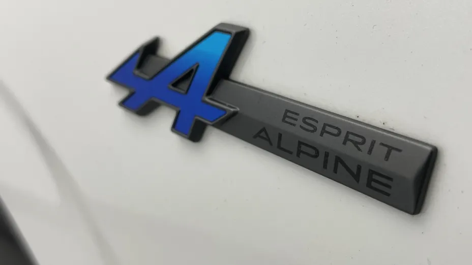 RENAULT Austral Austral 1.3 TCe mHEV Iconic esprit Alpine aut