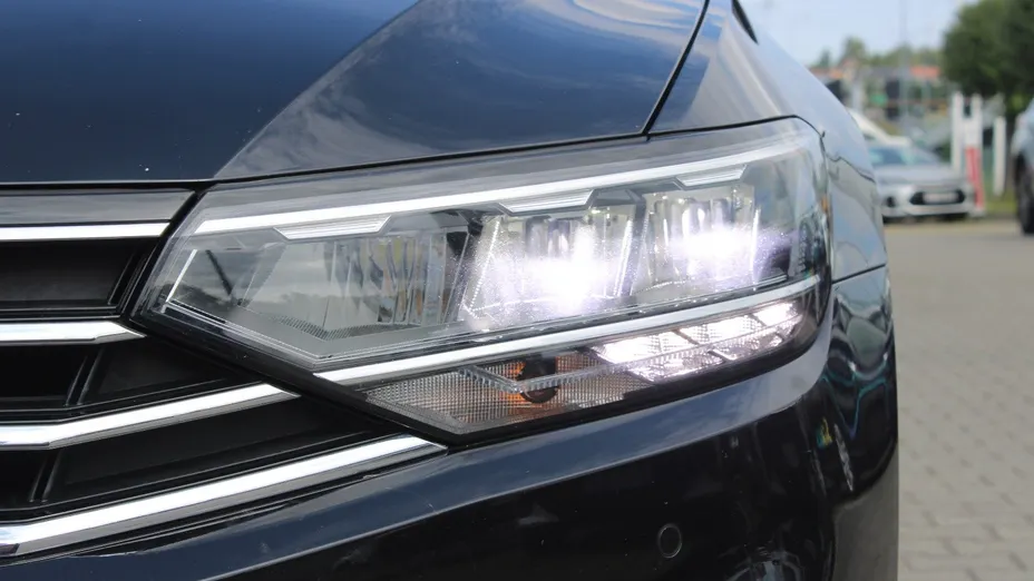 VOLKSWAGEN Passat Passat 2.0 TDI EVO Essence DSG