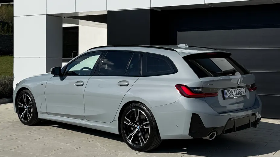 BMW Seria 3 330i M Sport Shadow sport-aut