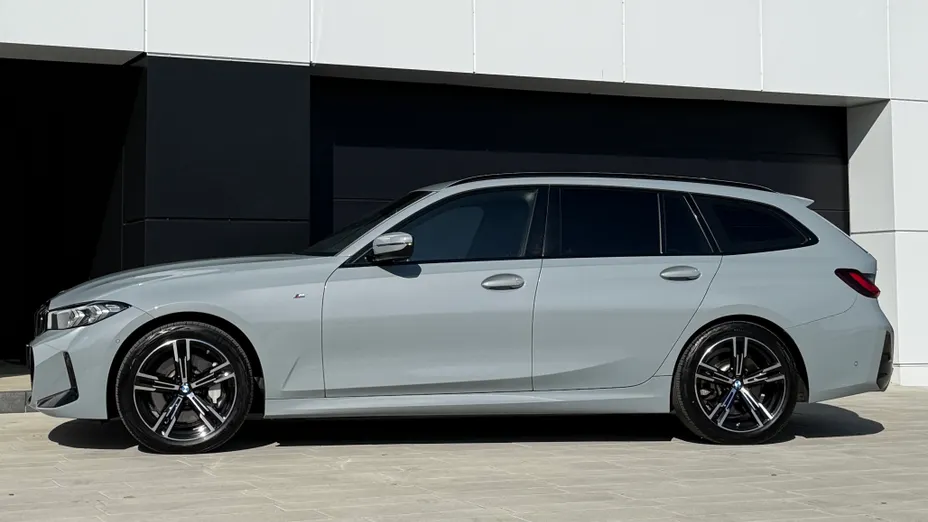 BMW Seria 3 330i M Sport Shadow sport-aut