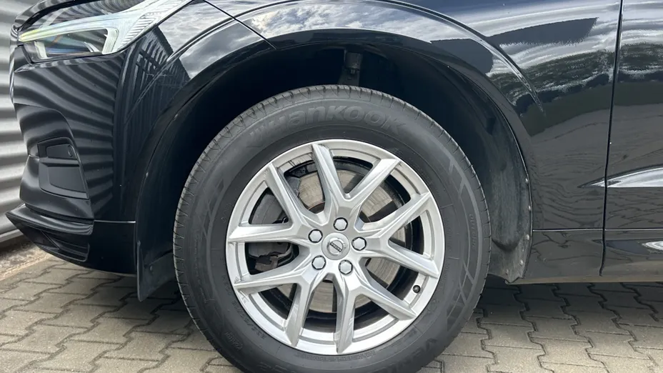 VOLVO XC60 XC60 T4 Momentum aut