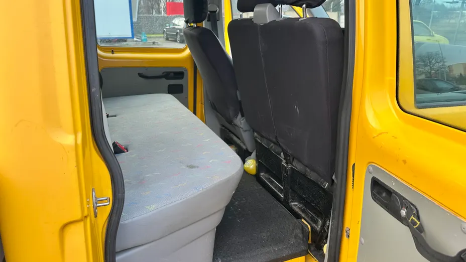 VOLKSWAGEN Transporter Transporter T5 BiTDI L1