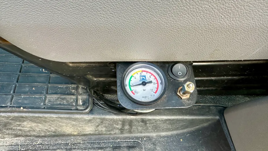 VOLKSWAGEN Transporter Transporter T5 BiTDI L1