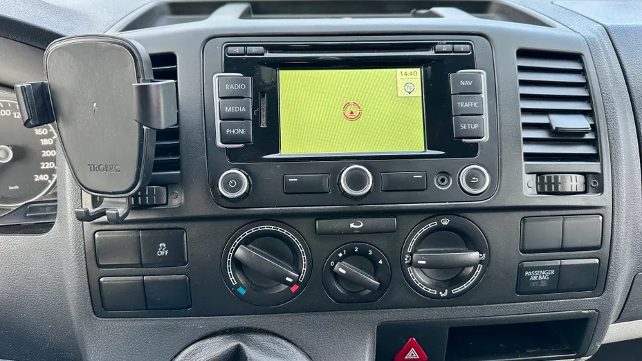 VOLKSWAGEN Transporter Transporter T5 BiTDI L1