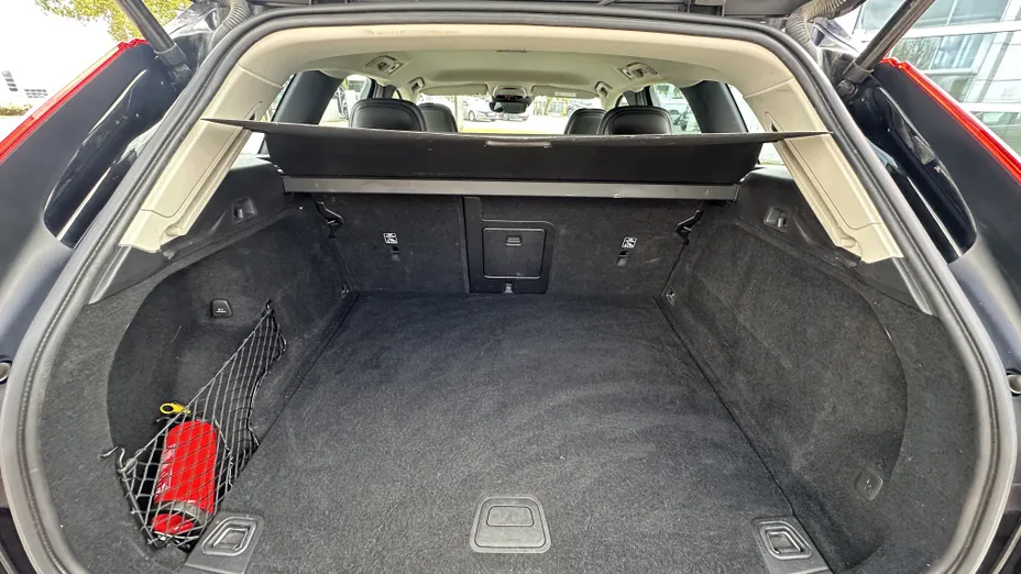 VOLVO XC60 XC60 T4 Momentum aut