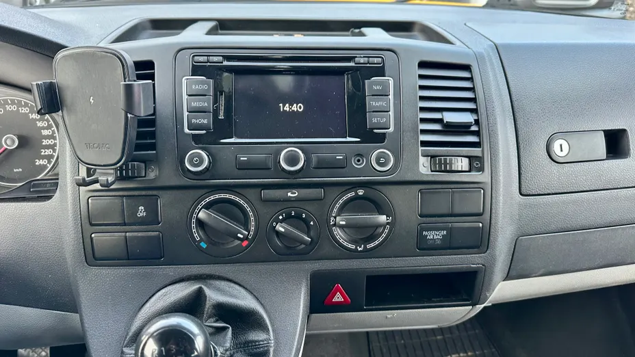 VOLKSWAGEN Transporter Transporter T5 BiTDI L1