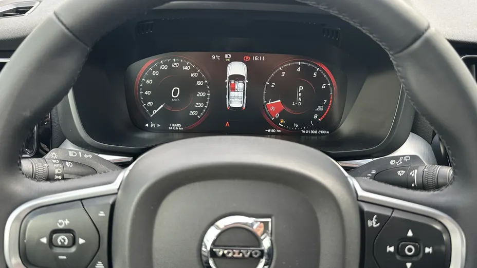 VOLVO XC60 XC60 T4 Momentum aut