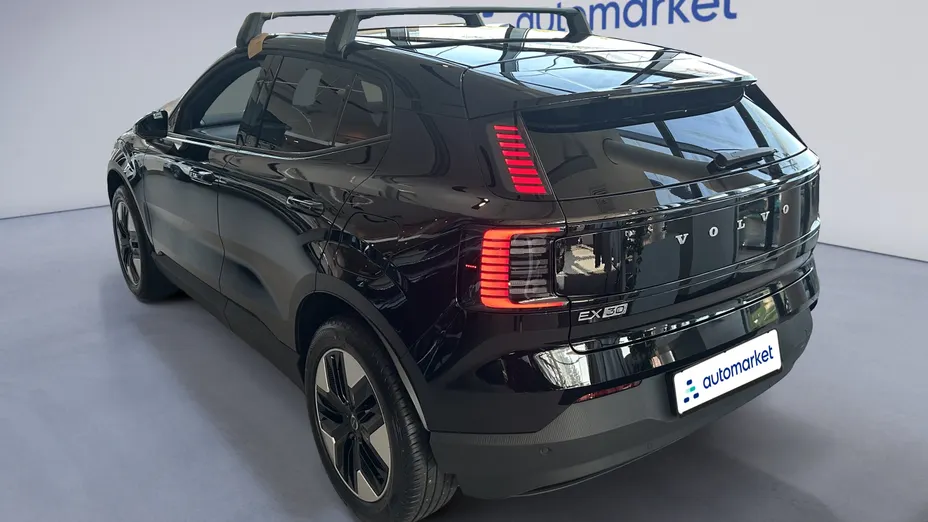 VOLVO EX30 EX30 51kWh Single Motor Core Nowy
