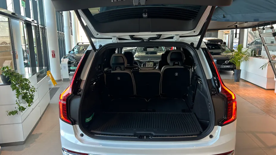 VOLVO XC90 XC90 T8 AWD Plug-In Hybrid Plus Bright 7os aut Nowy